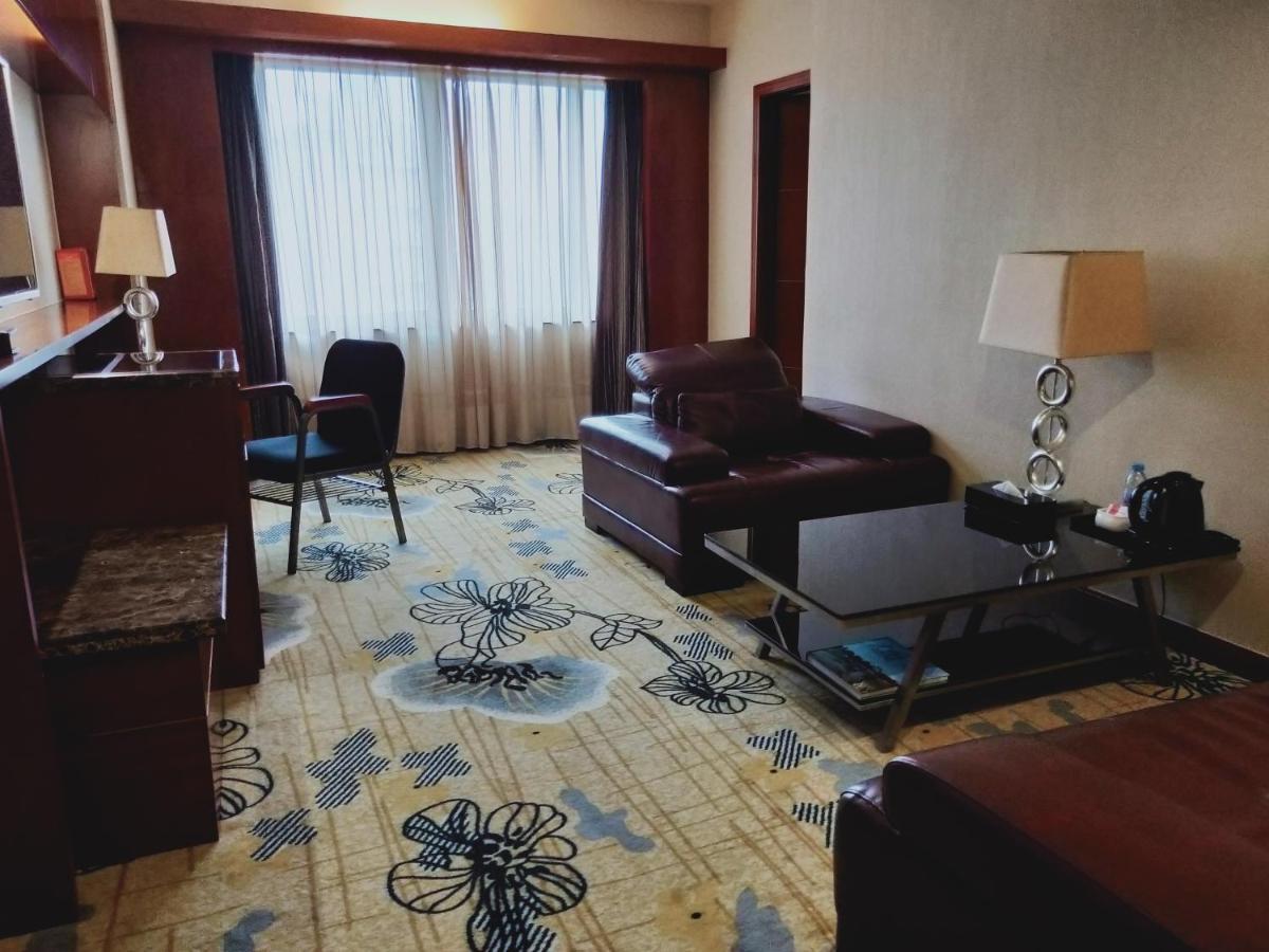 Sino Hotel 광저우 외부 사진